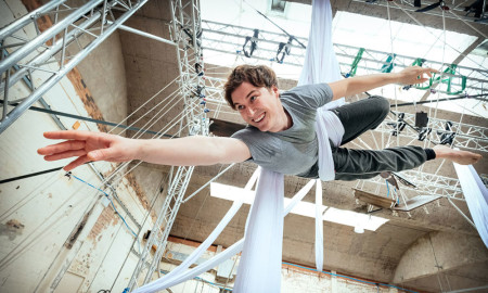 Peter-Pan-In-Scarlet-New-Vic-Theatre-Staffordshire---pic-Andrew-Billington